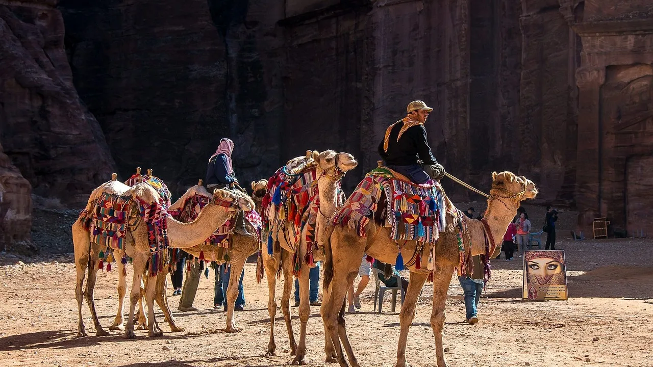 Jordanie : Petra, Désert et Mer Morte, Aventures Secrètes